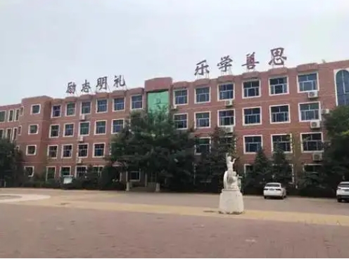 2025安國(guó)藥城學(xué)校招生計(jì)劃 招生人數(shù)是多少(附要求、條件、對(duì)象)