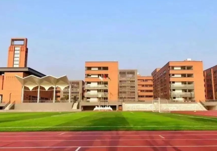 大彎中學(xué)招生簡(jiǎn)章2025年