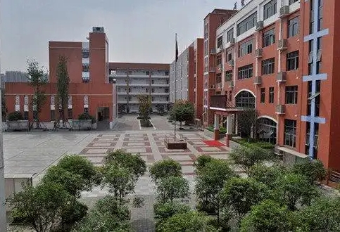 川化中學(xué)怎么樣、好不好